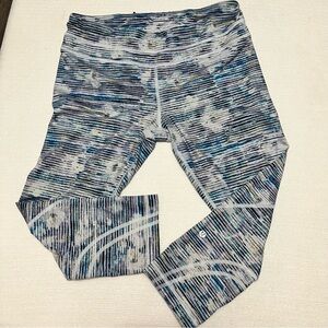lululemon Multicolor Blue & Gray Striped Active Leggings